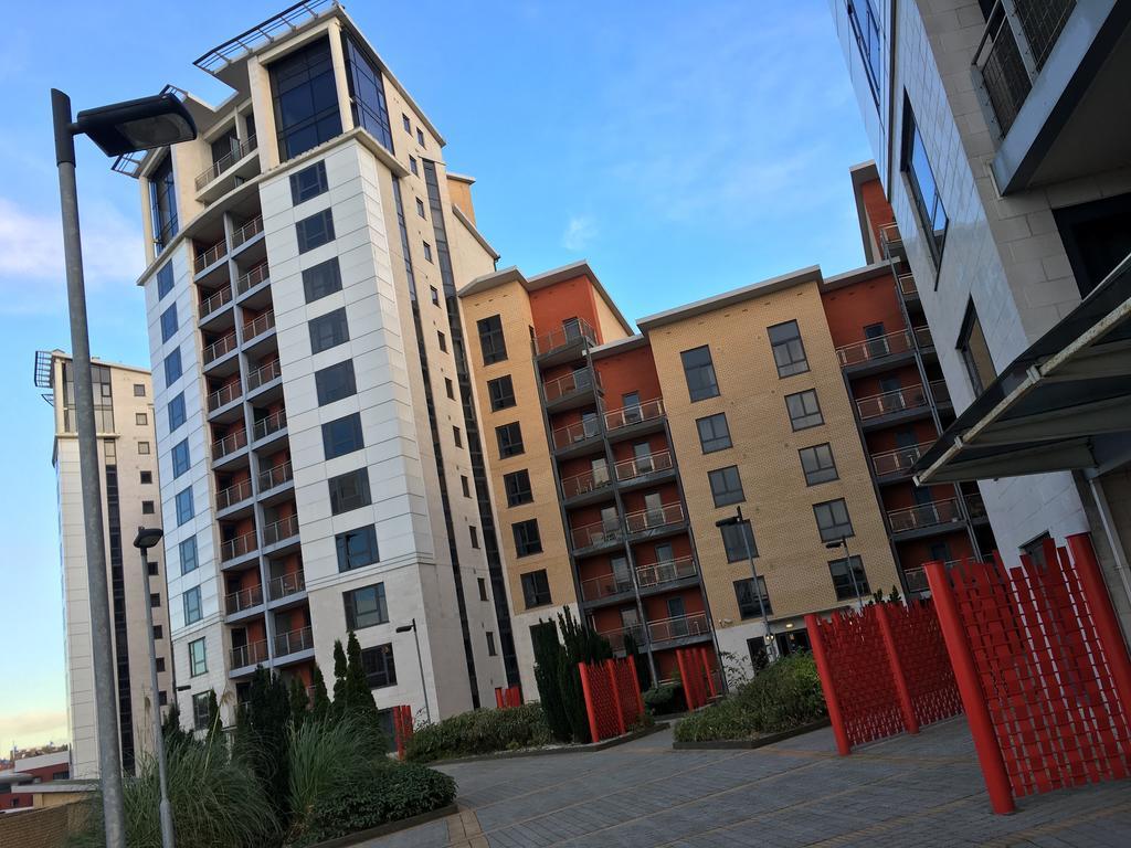 118 Baltic Quay Apartment Нюкасъл ъпон Тайн Екстериор снимка