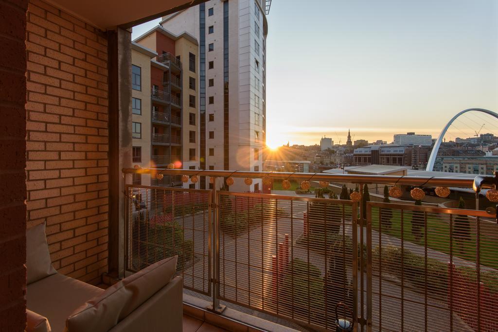 118 Baltic Quay Apartment Нюкасъл ъпон Тайн Екстериор снимка
